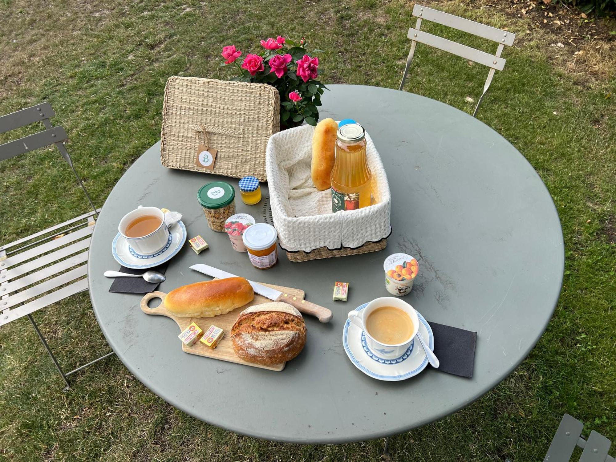 Paddock Prestige By La Boite En Plus Σαντιγί Εξωτερικό φωτογραφία
